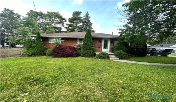 5511 301st Street, Toledo, Ohio 43611, 3 Bedrooms Bedrooms, ,2 BathroomsBathrooms,Residential,Coming Soon,301st,6103007